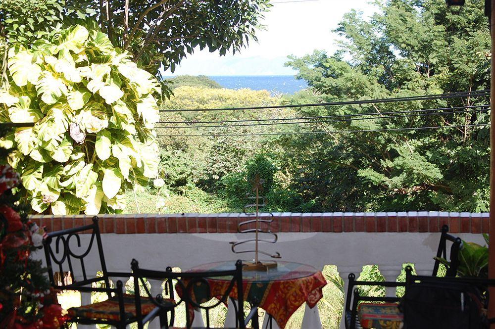 Hotel M&M Casa Blanca Playa Ocotal Экстерьер фото