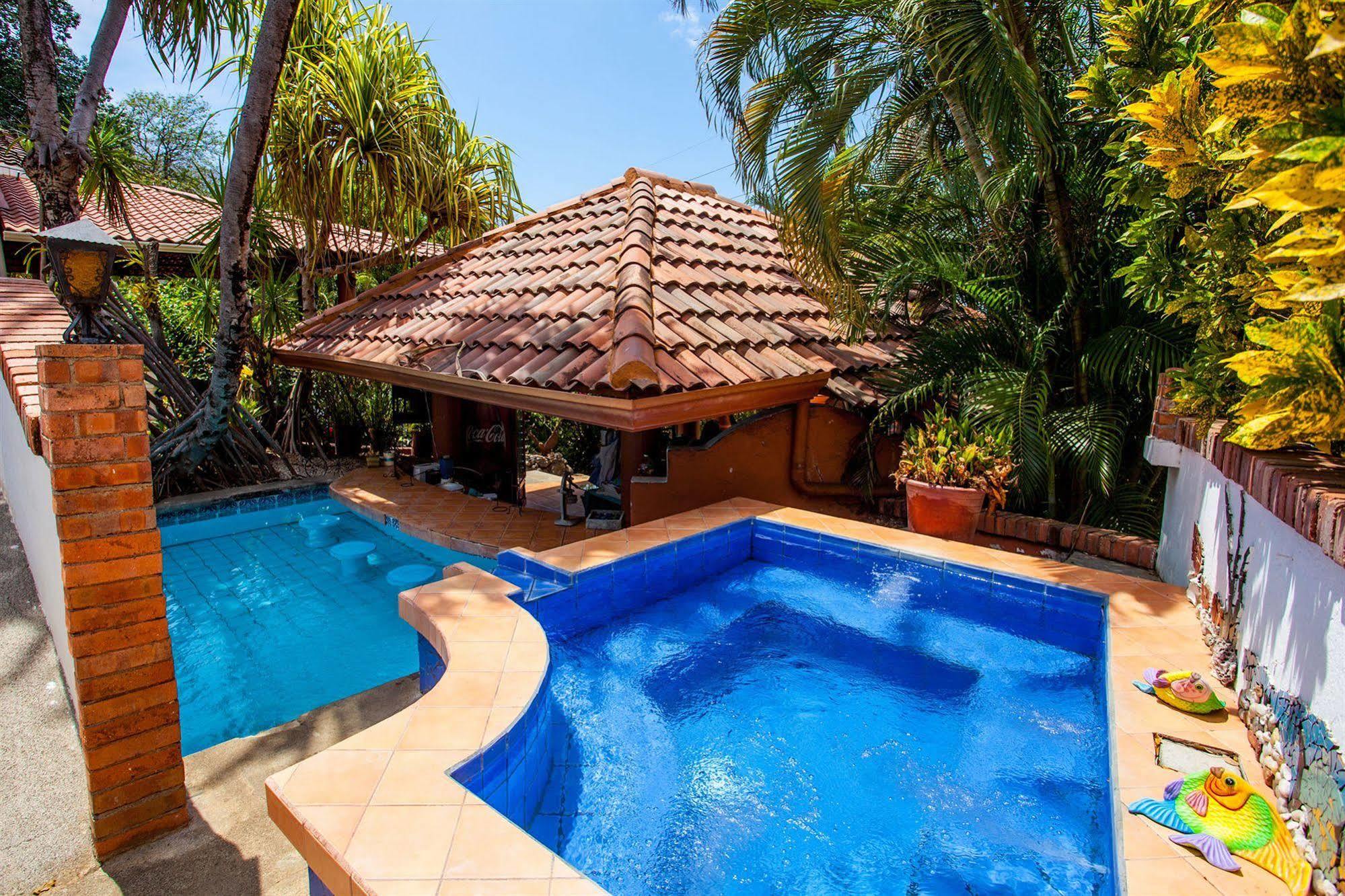 Hotel M&M Casa Blanca Playa Ocotal Экстерьер фото